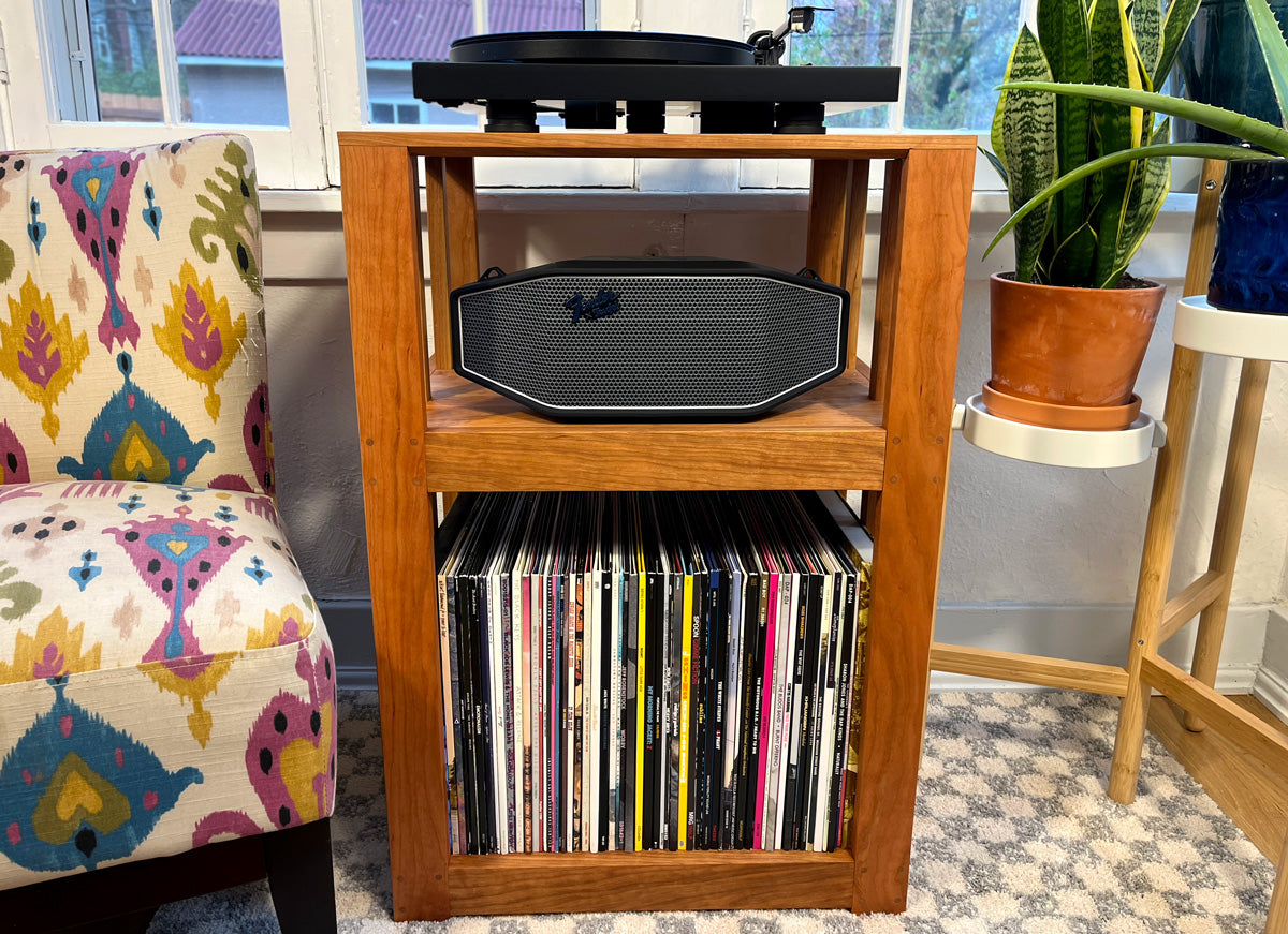 The Finnegan Turntable Console