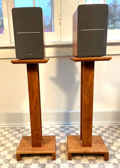 The Finnegan Speaker Stands